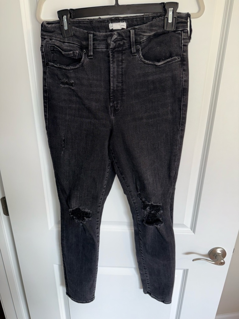 Good American Black Distressed Skinny Jeans